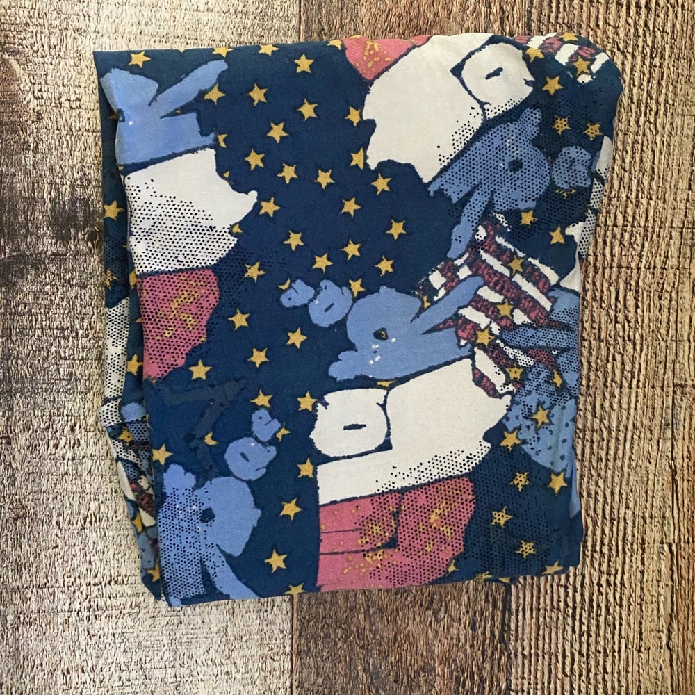 Lularoe patriotic leggins One size